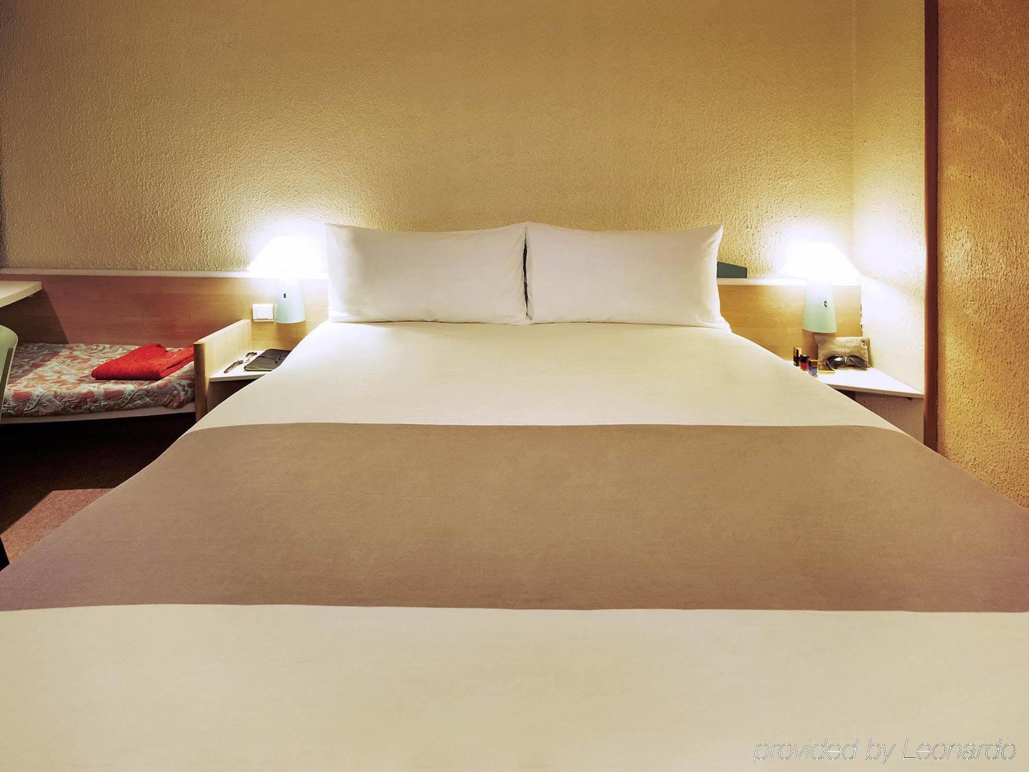 Hotel Ibis Utrecht Esterno foto
